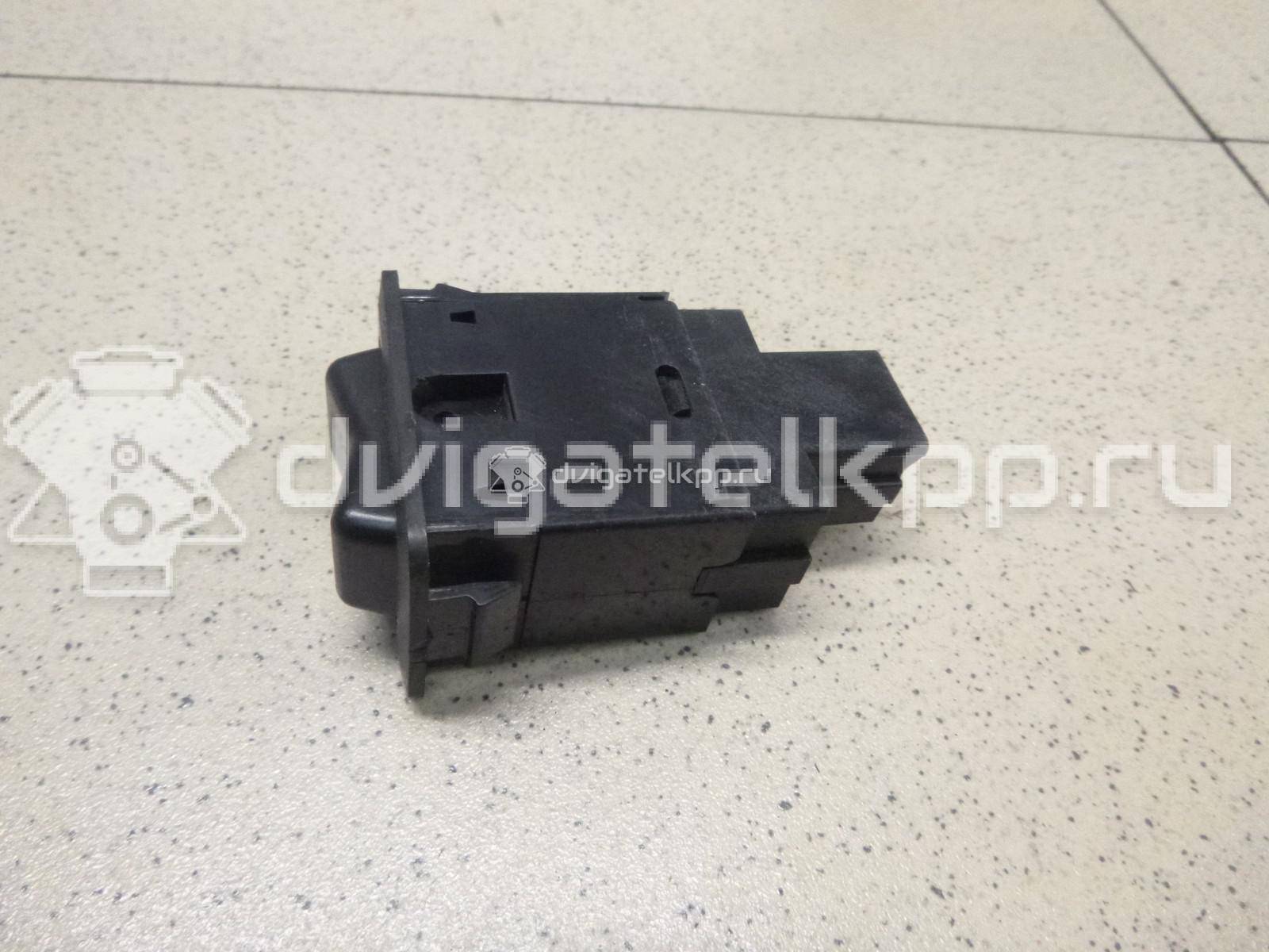 Фото Кнопка противотуманки  MR330576 для mitsubishi Pajero/Montero Sport (K9) {forloop.counter}}