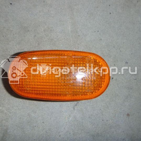 Фото Повторитель на крыло желтый  mr191446 для Mitsubishi L