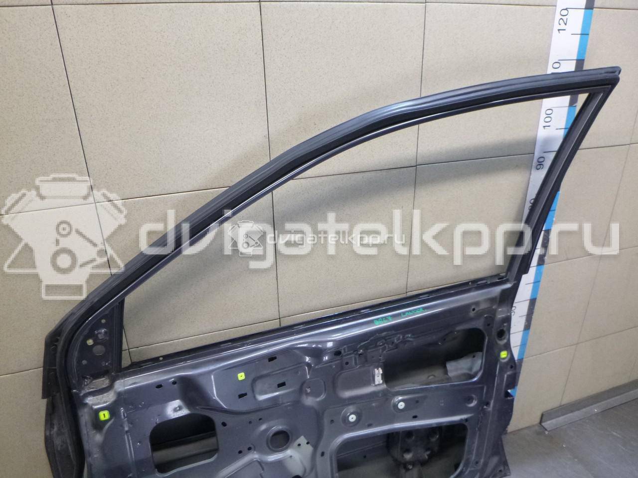 Фото Дверь передняя правая  5700A168 для mitsubishi Lancer (CS/Classic) {forloop.counter}}
