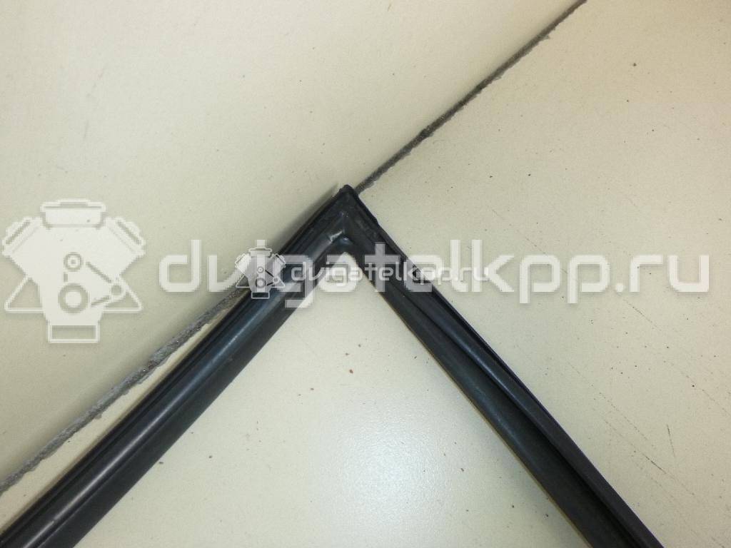 Фото Уплотнитель стекла двери  MR526475 для mitsubishi Lancer (CS/Classic) {forloop.counter}}
