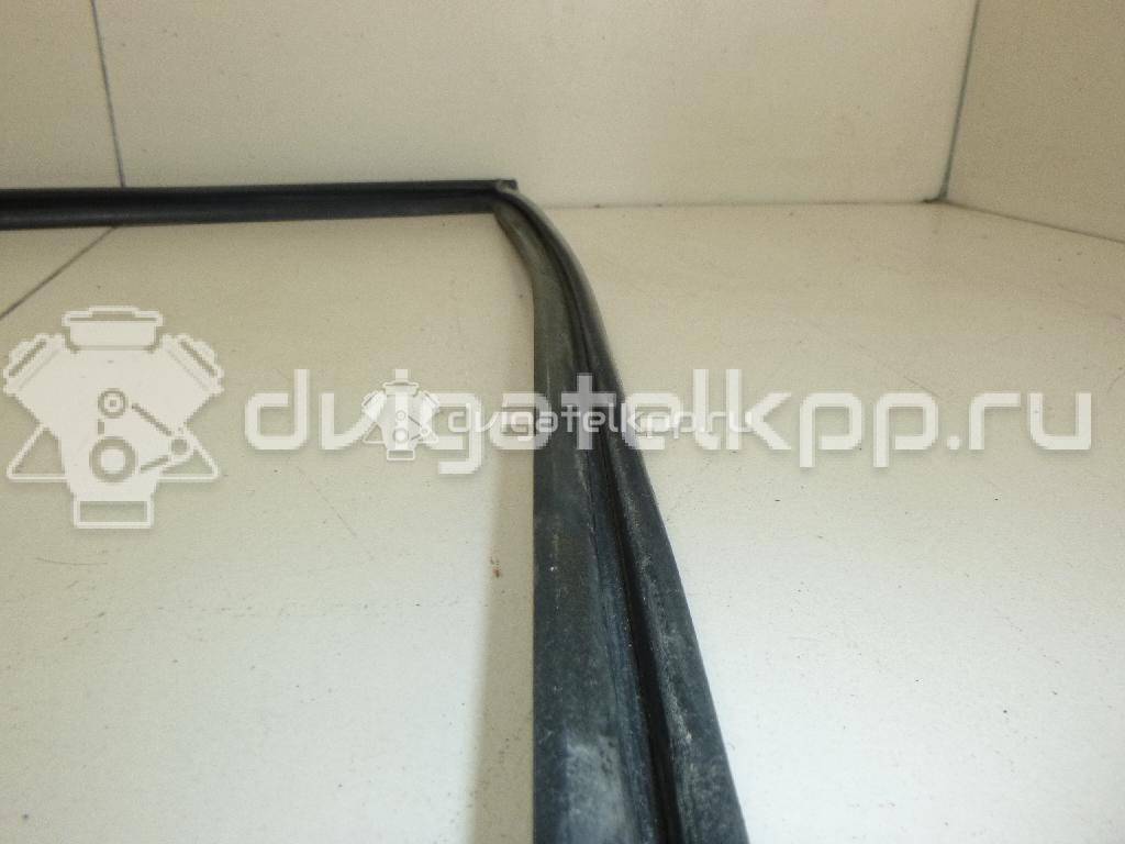 Фото Уплотнитель стекла двери  MR526475 для mitsubishi Lancer (CS/Classic) {forloop.counter}}
