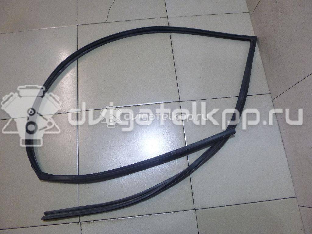 Фото Уплотнитель стекла двери  MR526475 для mitsubishi Lancer (CS/Classic) {forloop.counter}}