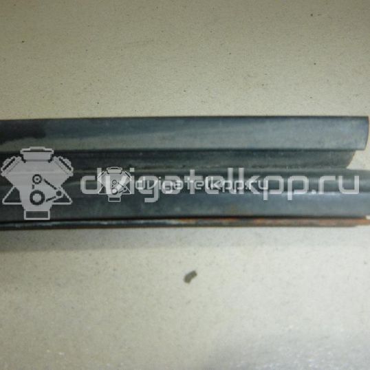 Фото Уплотнитель стекла двери  mr526475 для mitsubishi Lancer (CS/Classic)
