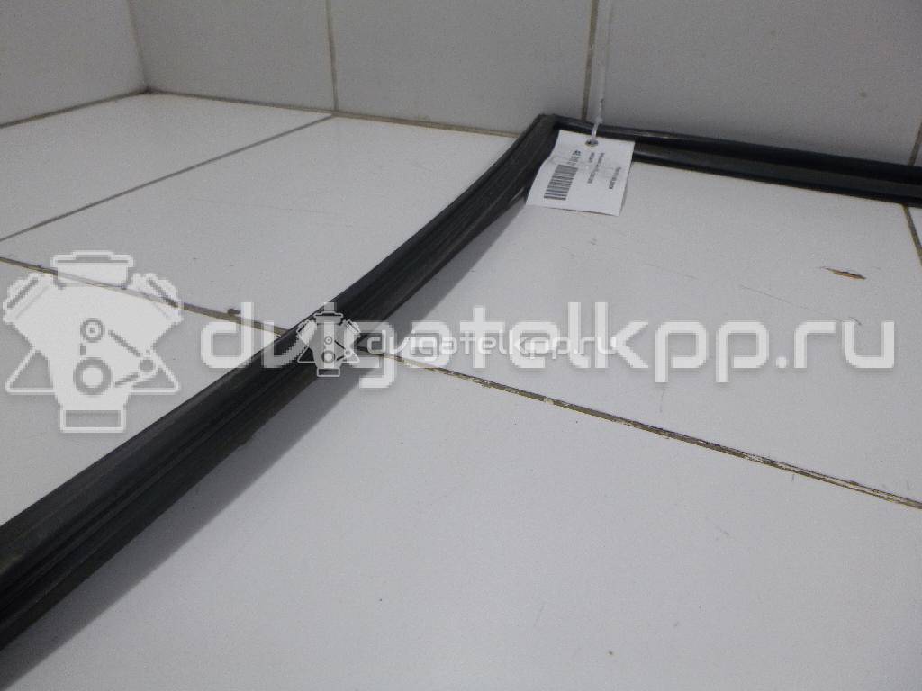 Фото Уплотнитель стекла двери  MR526476 для mitsubishi Lancer (CS/Classic) {forloop.counter}}