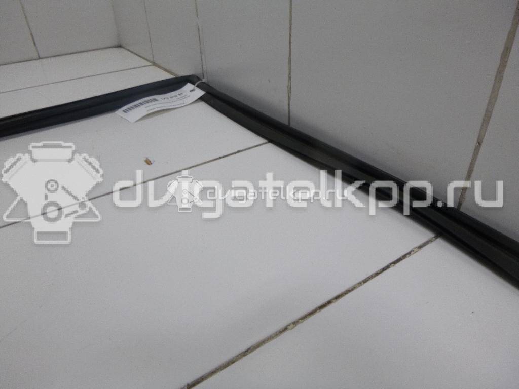 Фото Уплотнитель стекла двери  MR526476 для mitsubishi Lancer (CS/Classic) {forloop.counter}}