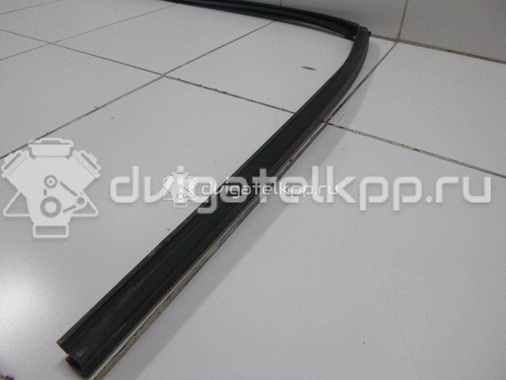 Фото Уплотнитель стекла двери  MR526476 для mitsubishi Lancer (CS/Classic) {forloop.counter}}