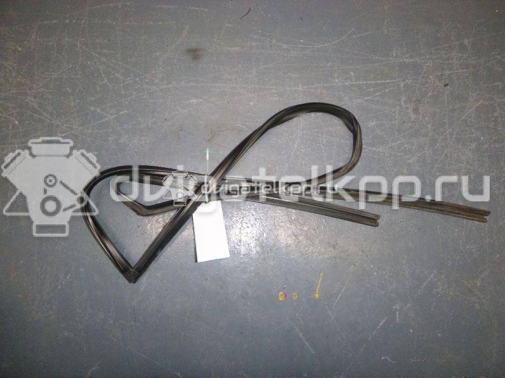 Фото Уплотнитель стекла двери  MR526476 для mitsubishi Lancer (CS/Classic) {forloop.counter}}