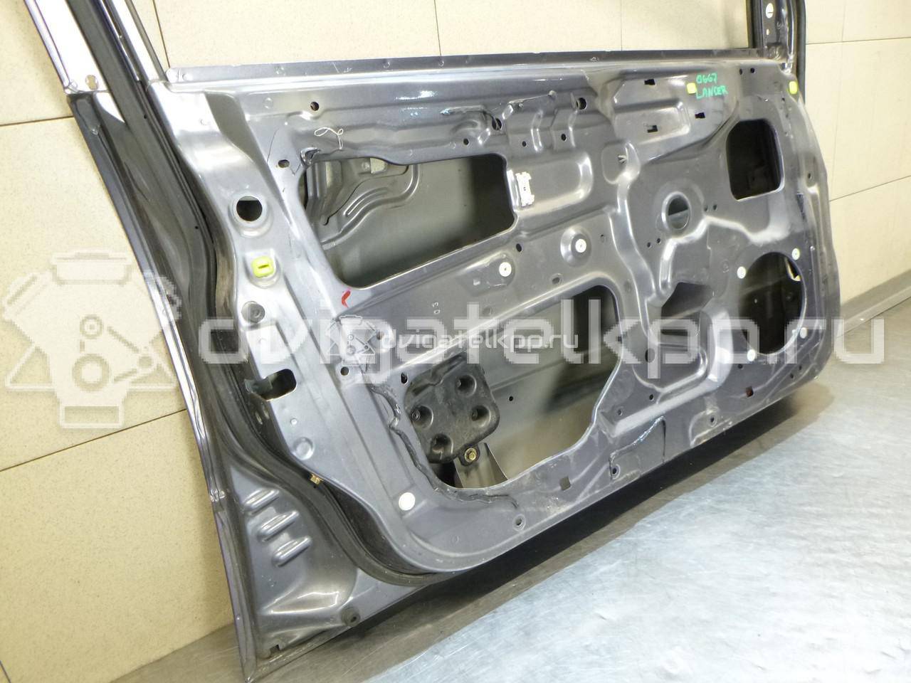 Фото Дверь передняя левая  5700A167 для mitsubishi Lancer (CS/Classic) {forloop.counter}}