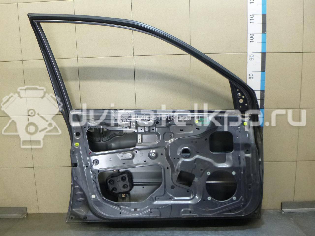 Фото Дверь передняя левая  5700A167 для mitsubishi Lancer (CS/Classic) {forloop.counter}}