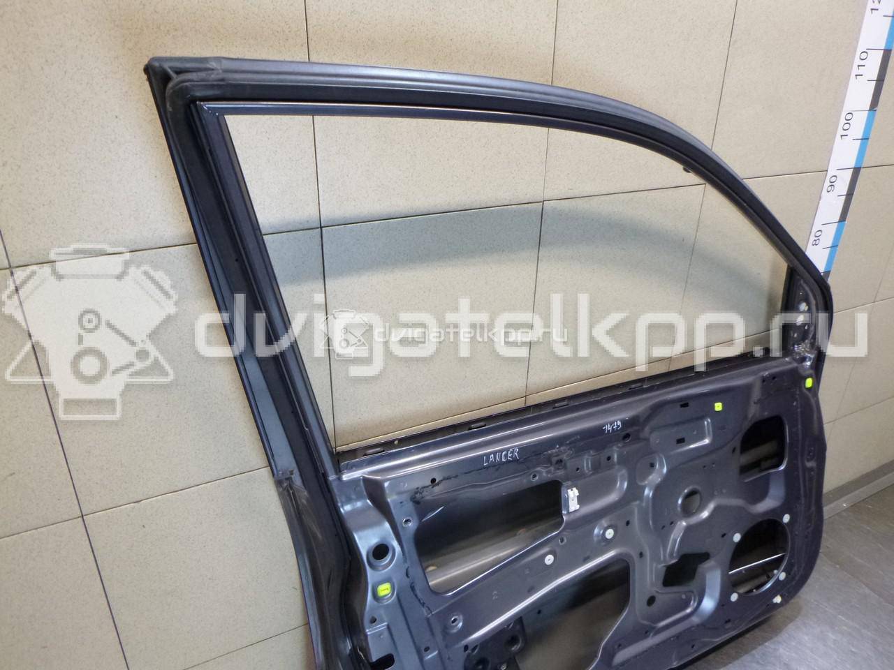 Фото Дверь передняя левая  5700A167 для mitsubishi Lancer (CS/Classic) {forloop.counter}}