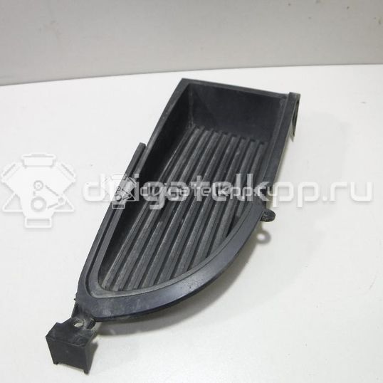 Фото Заглушка бампера правая  6405A056 для mitsubishi Lancer (CS/Classic)