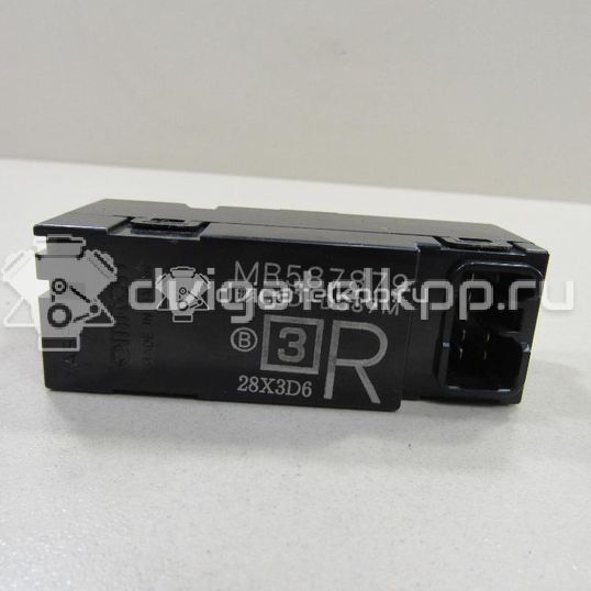 Фото Кнопка стеклоподъемника  mr587879 для mitsubishi Lancer (CS/Classic)