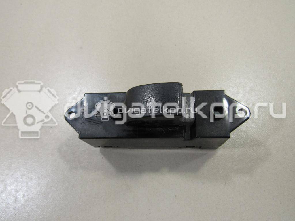 Фото Кнопка стеклоподъемника  mr587879 для mitsubishi Lancer (CS/Classic) {forloop.counter}}