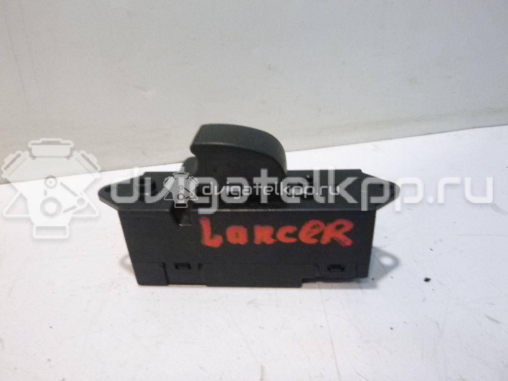 Фото Кнопка стеклоподъемника  mr587879 для mitsubishi Lancer (CS/Classic) {forloop.counter}}