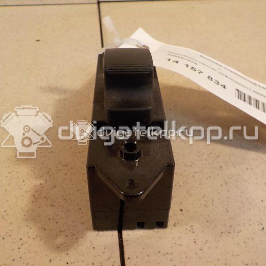 Фото Кнопка стеклоподъемника  mr587879 для mitsubishi Lancer (CS/Classic)
