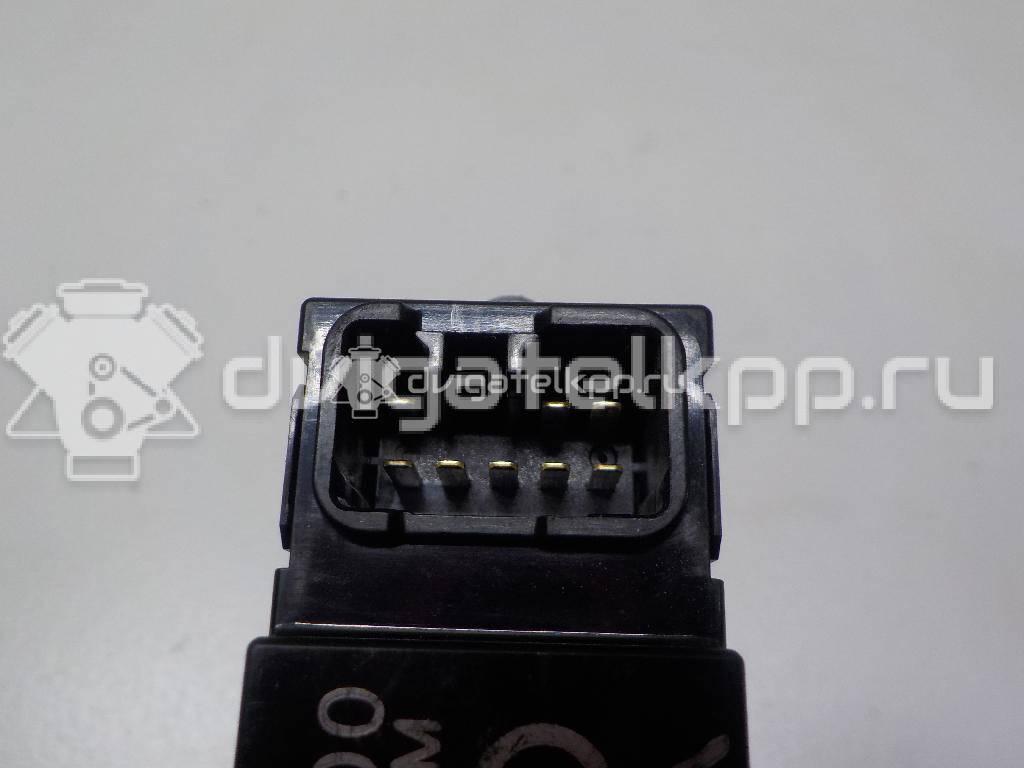 Фото Кнопка стеклоподъемника  8608A100 для mitsubishi Lancer (CS/Classic) {forloop.counter}}