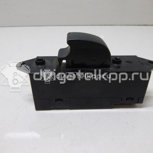 Фото Кнопка стеклоподъемника  8608a100 для mitsubishi Lancer (CS/Classic)