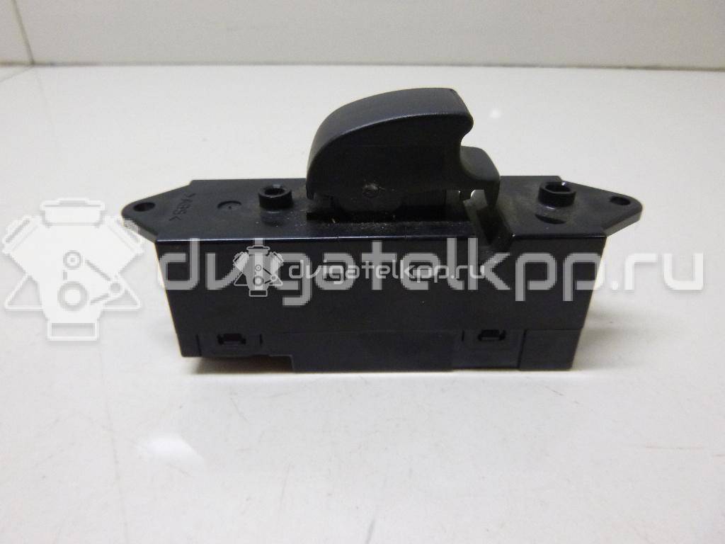 Фото Кнопка стеклоподъемника  8608a100 для mitsubishi Lancer (CS/Classic) {forloop.counter}}