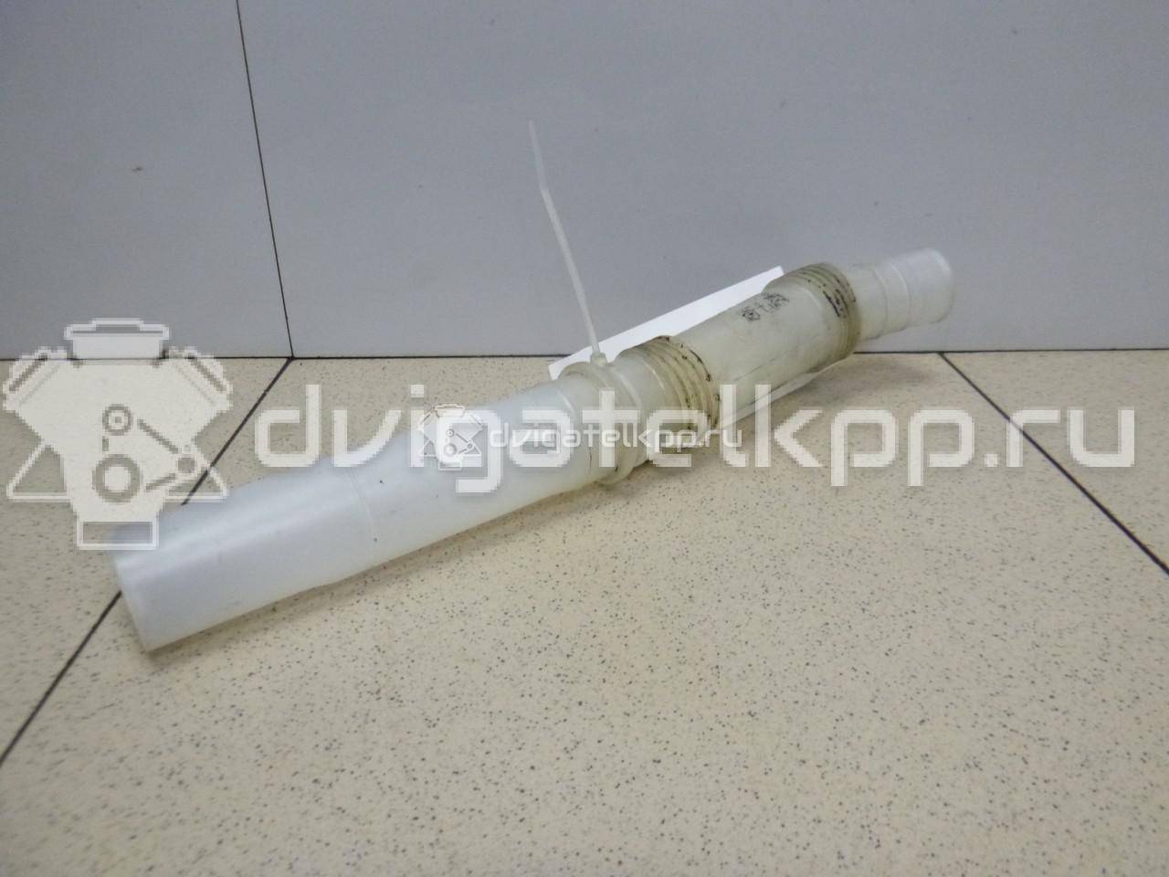 Фото Горловина бачка омывателя  8260A118 для mitsubishi Lancer (CX,CY) {forloop.counter}}