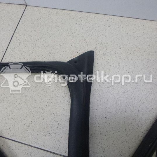 Фото Уплотнитель двери  5725A049 для mitsubishi Lancer (CX,CY)
