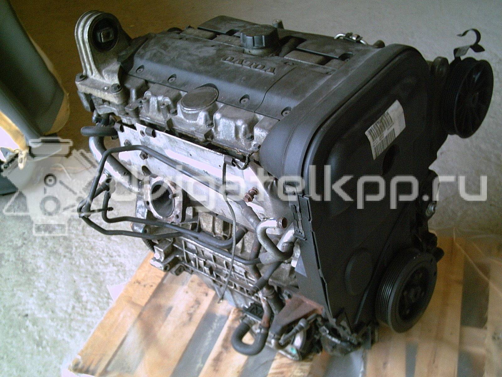 Фото Контрактный (б/у) двигатель B 4164 S для Volvo V40 / S40 105 л.с 16V 1.6 л бензин {forloop.counter}}