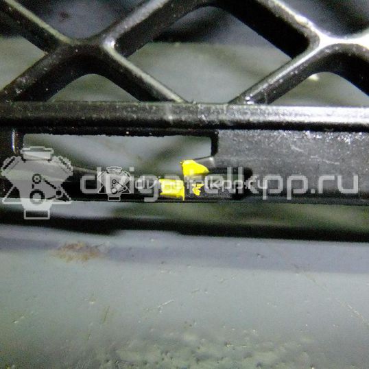 Фото Решетка в бампер центральная  6400A827 для Mitsubishi Lancer