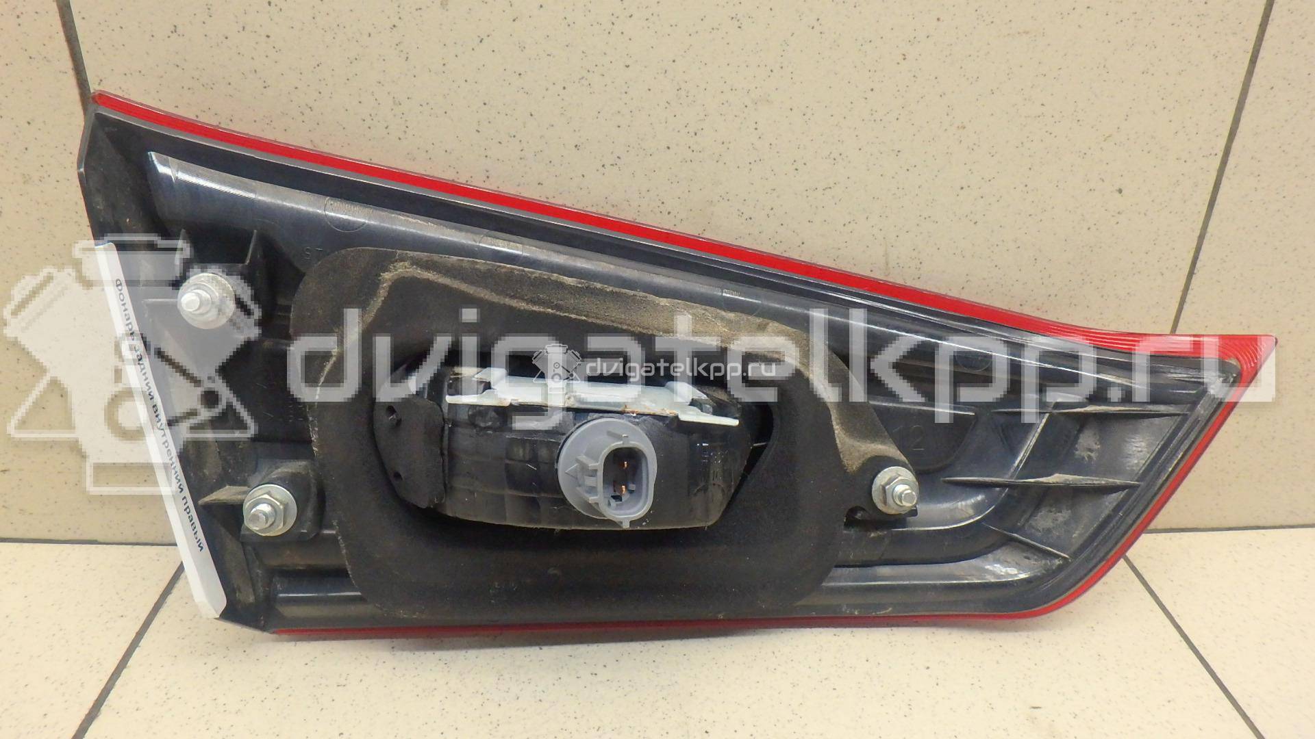 Фото Фонарь задний внутренний правый  8336A088 для Mitsubishi Asx Ga W {forloop.counter}}