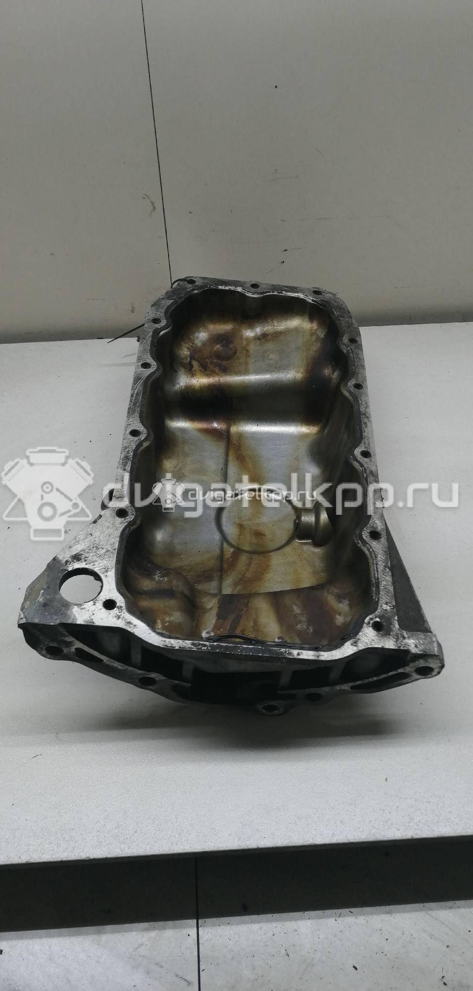 Фото Поддон масляный двигателя  1671432 для ford B-MAX {forloop.counter}}