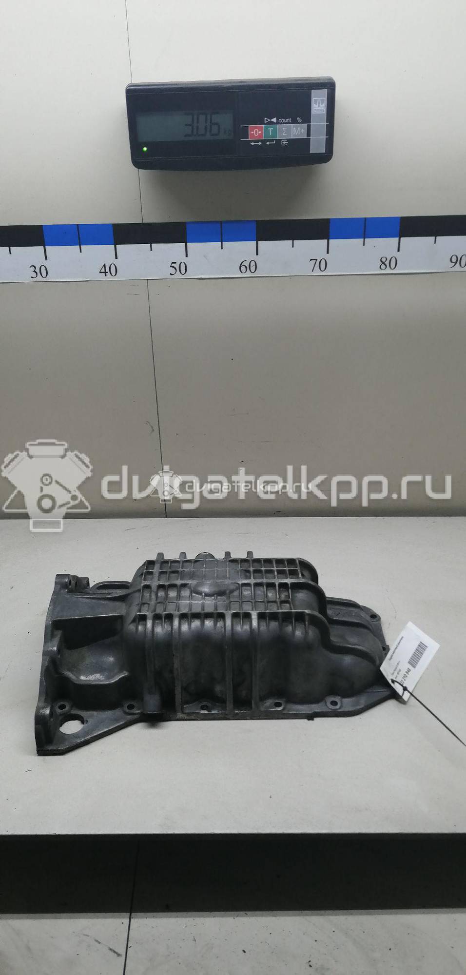 Фото Поддон масляный двигателя  1671432 для ford B-MAX {forloop.counter}}