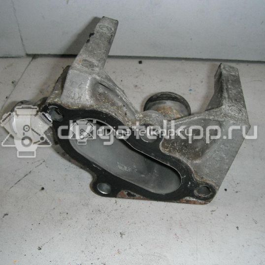 Фото Фланец двигателя системы охлаждения  1221325 для Ford Fiesta / Focus / Puma Ec
