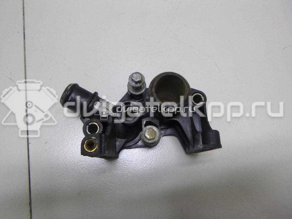 Фото Фланец двигателя системы охлаждения  1531004 для Ford Fiesta / Focus / Puma Ec / Fusion Ju {forloop.counter}}