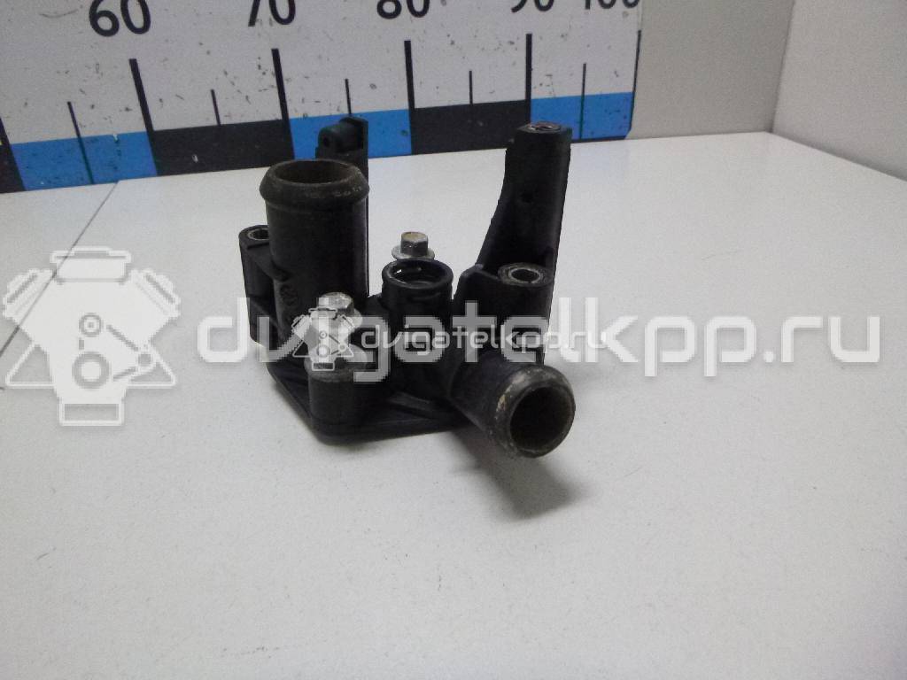 Фото Фланец двигателя системы охлаждения  1531004 для Ford Fiesta / Focus / Puma Ec / Fusion Ju {forloop.counter}}