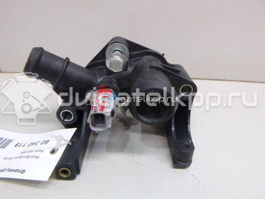 Фото Фланец двигателя системы охлаждения  1531004 для Ford Fiesta / Focus / Puma Ec / Fusion Ju {forloop.counter}}