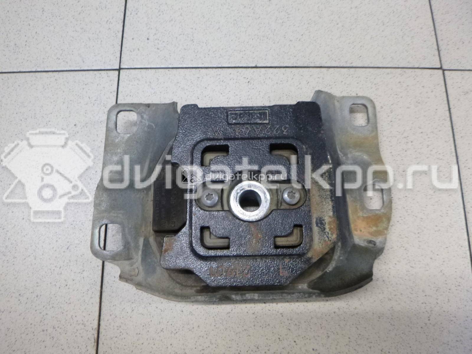 Фото Опора КПП левая  1798908 для Ford Fiesta / Focus / Tourneo / C-Max / Grand {forloop.counter}}