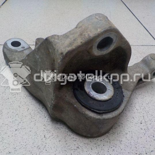 Фото Кронштейн КПП  30723850 для ford C-MAX