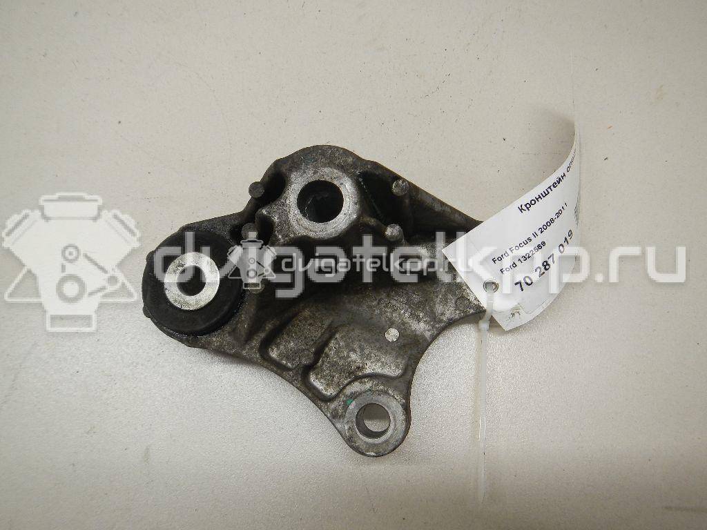 Фото Кронштейн опоры КПП  1322569 для Ford Focus / C-Max {forloop.counter}}