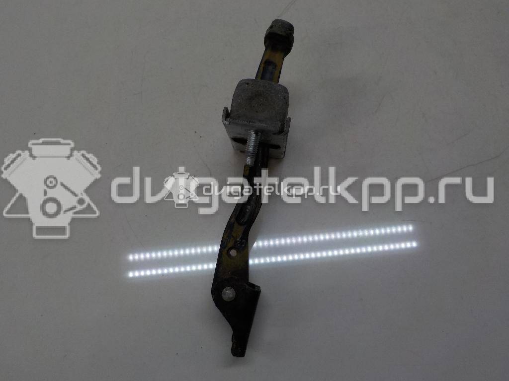 Фото Ограничитель двери  1641573 для Ford Focus / Kuga / C-Max {forloop.counter}}