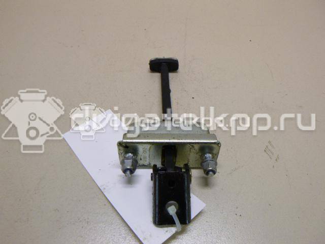 Фото Ограничитель двери  1641573 для Ford Focus / Kuga / C-Max {forloop.counter}}