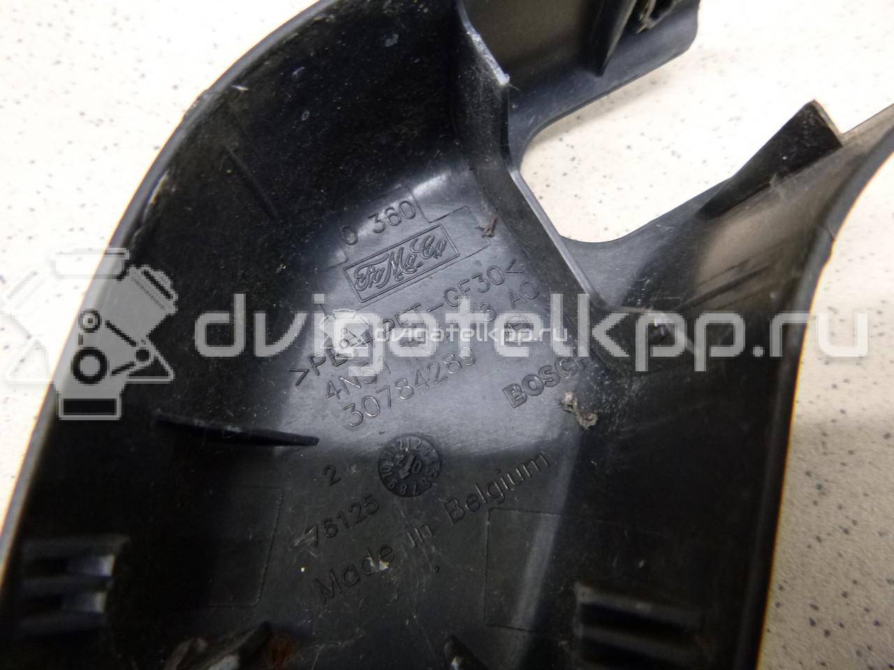 Фото Крышка поводка стеклоочистителя  1493162 для Ford Focus / C-Max {forloop.counter}}