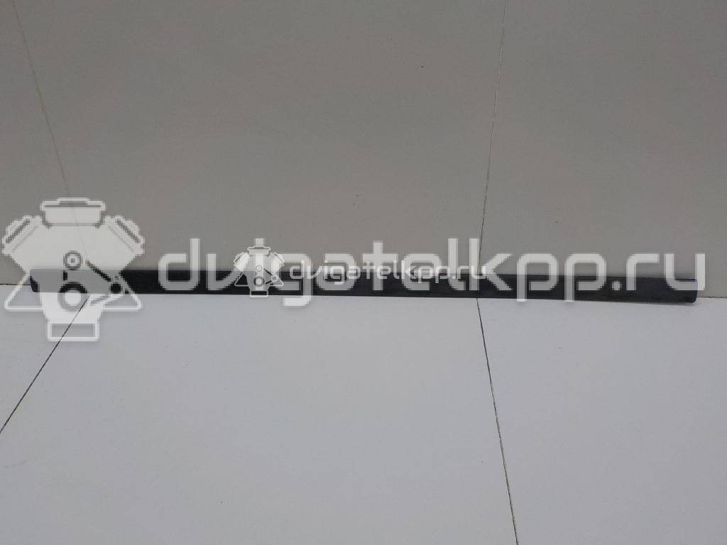 Фото Молдинг передней двери (лев=прав)  1487857 для Ford Focus {forloop.counter}}