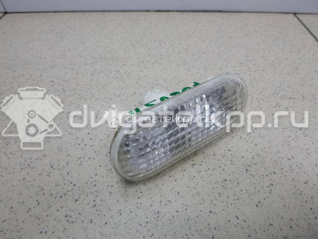 Фото Повторитель на крыло белый  1336185 для Ford Fiesta / Focus / C-Max / Fusion Ju {forloop.counter}}