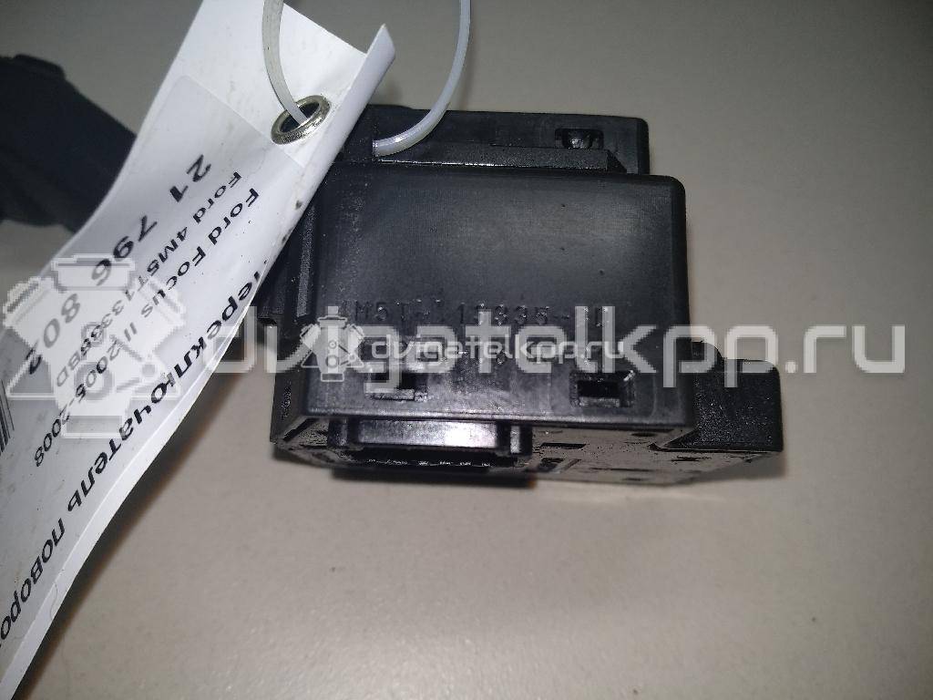 Фото Переключатель поворотов подрулевой  4m5t13335bd для Ford Focus / Tourneo / C-Max / Kuga / Transit {forloop.counter}}