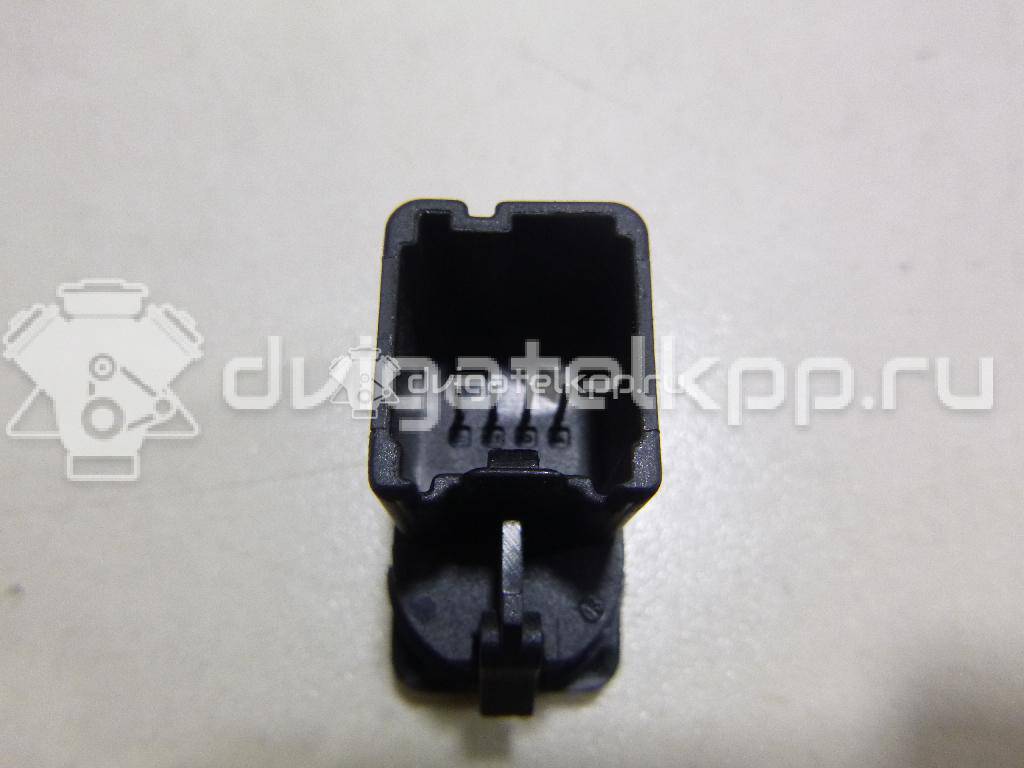 Фото Кнопка стеклоподъемника  1223143 для Ford Focus {forloop.counter}}