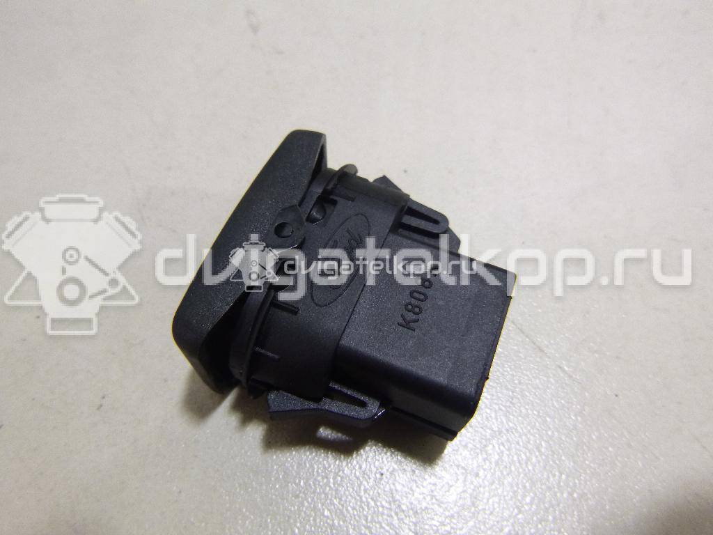 Фото Кнопка стеклоподъемника  1223143 для Ford Focus {forloop.counter}}