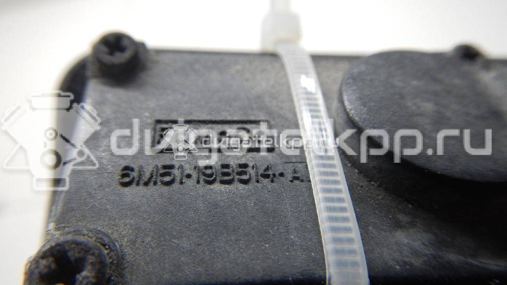 Фото Кнопка открывания багажника  1857333 для Ford Fiesta / Focus / C-Max / Galaxy / Kuga {forloop.counter}}