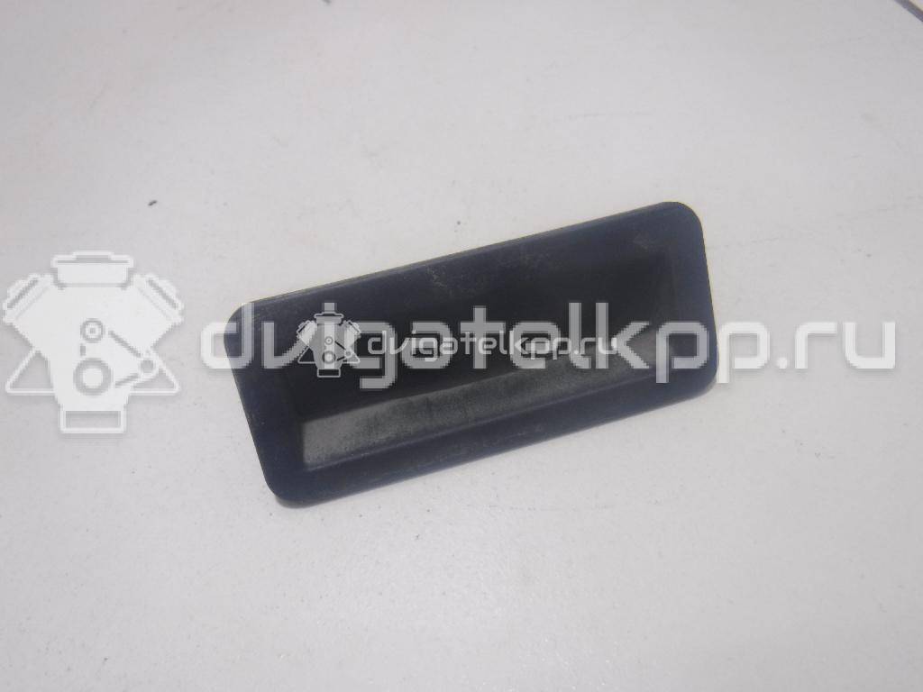 Фото Кнопка открывания багажника  1857333 для Ford Fiesta / Focus / C-Max / Galaxy / Kuga {forloop.counter}}