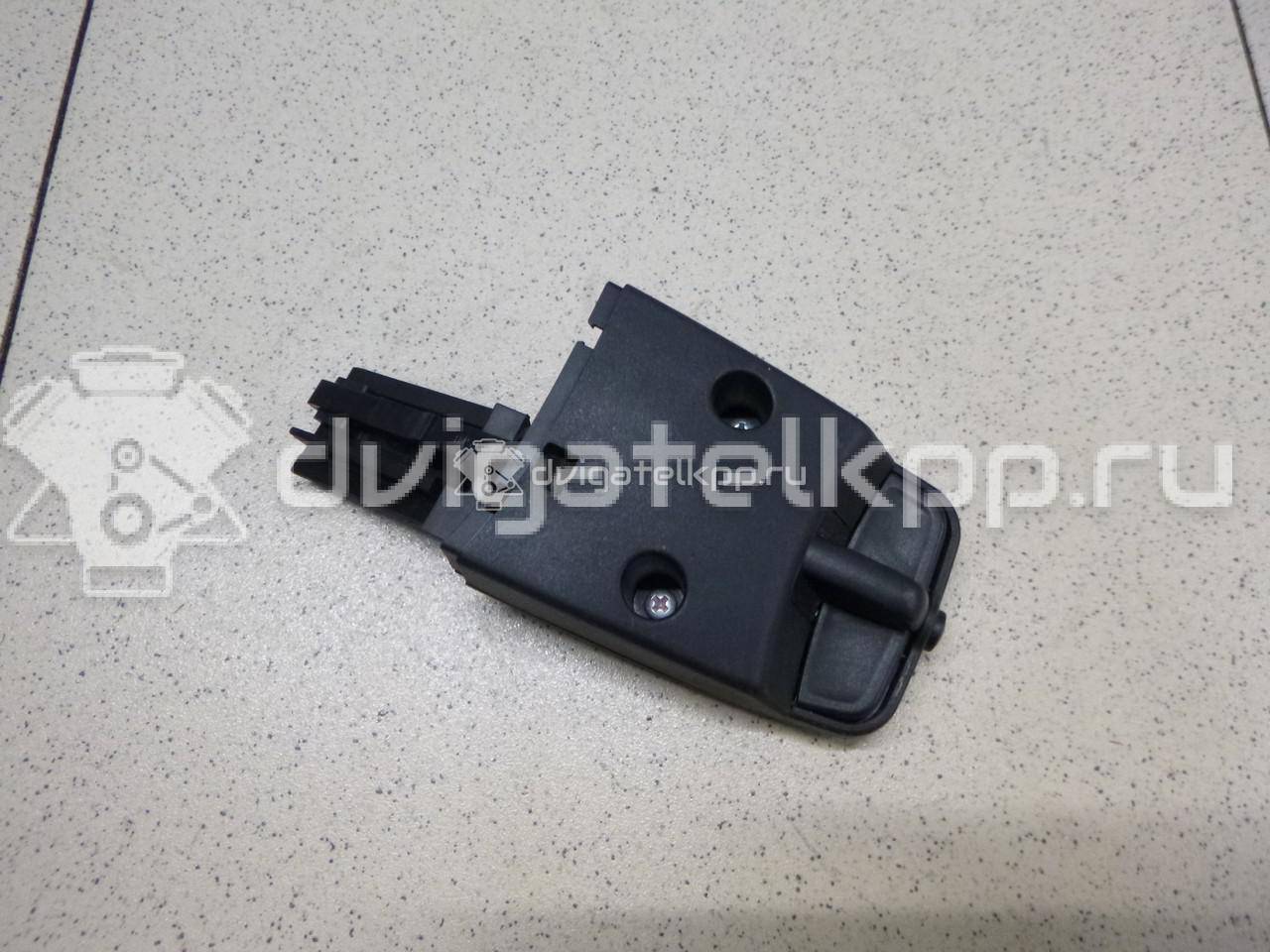 Фото Переключатель подрулевой управления магнитолой  1318965 для Ford Focus / Kuga / Transit / C-Max {forloop.counter}}