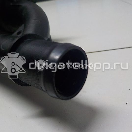 Фото Корпус термостата  31319493 для Ford Fiesta / Focus / Tourneo / C-Max / Galaxy