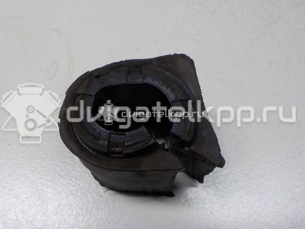 Фото Втулка (с/блок) переднего стабилизатора  1683481 для Ford Focus / Tourneo / C-Max / Grand / Kuga {forloop.counter}}