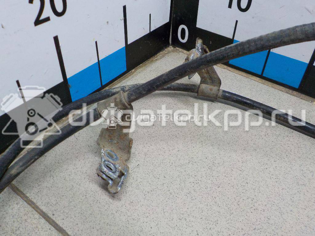 Фото Трос стояночного тормоза  1755767 для Ford Focus / C-Max {forloop.counter}}